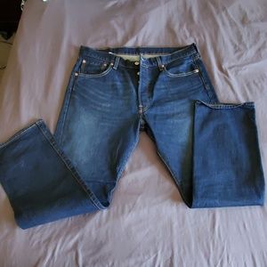 Levi's